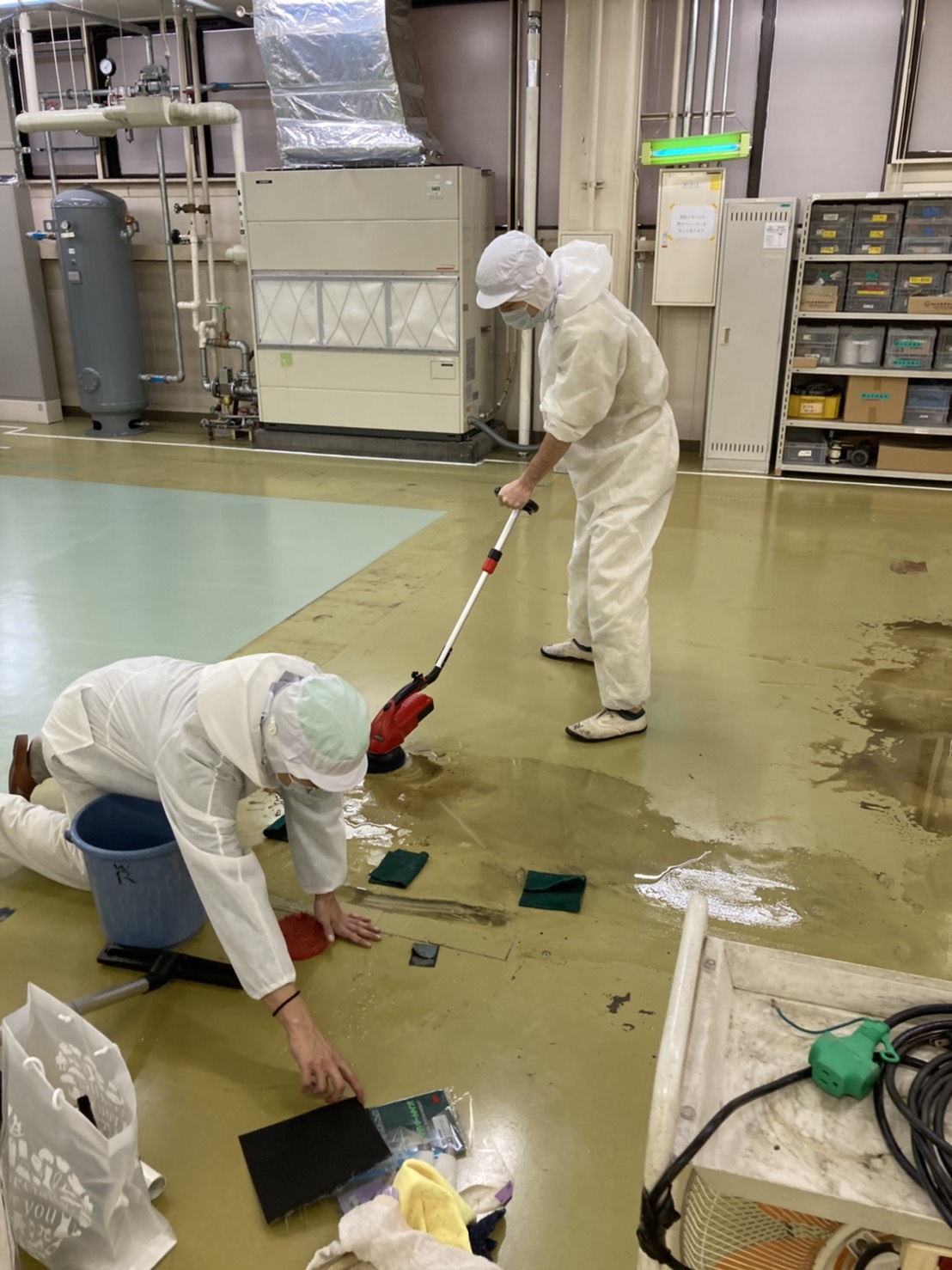 [公式]リンカン油脂|愛知 名古屋(ビルメンテナンス)|建物総合クリーニング・ハウスクリーニング・建築用ワックス製造販売
