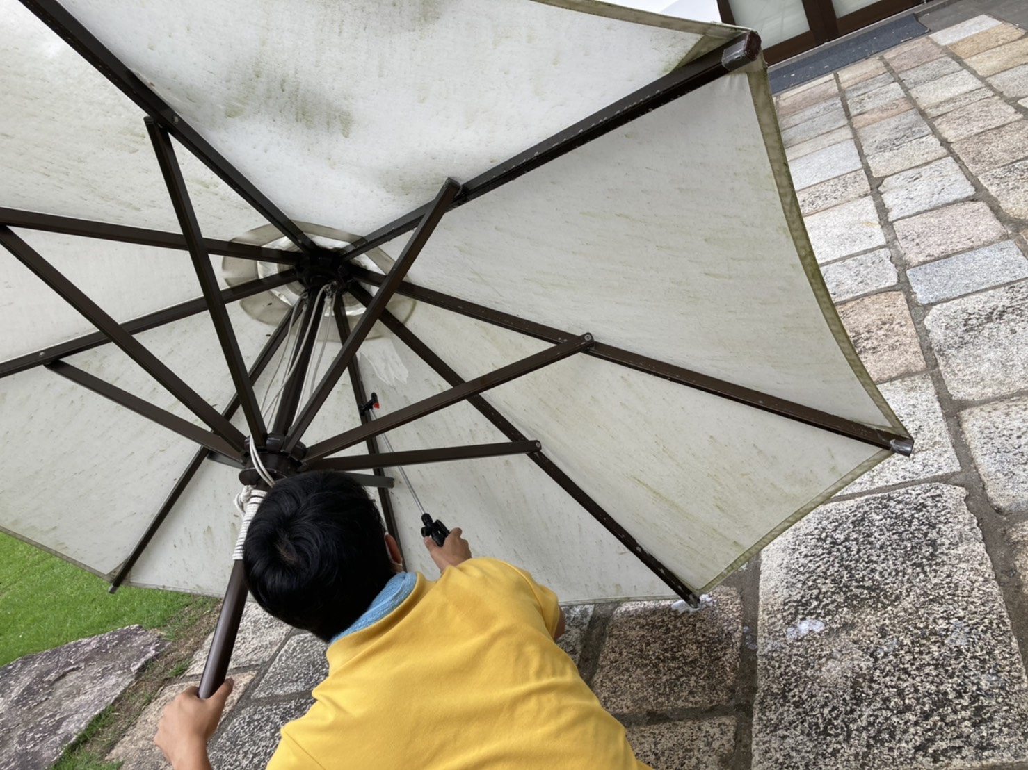 [公式]リンカン油脂|愛知 名古屋(ビルメンテナンス)|建物総合クリーニング・ハウスクリーニング・建築用ワックス製造販売